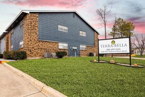 featured image of 2310 Nw Terrace Hills Blvd #401