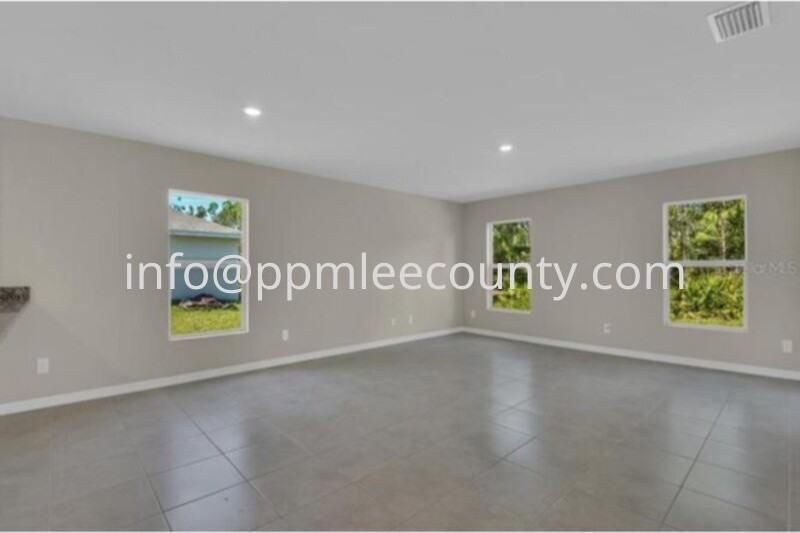 4071 Conestoga St - Photo 3 of 5