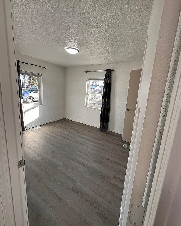 1313 E Douglas St #NA - Photo 5 of 19