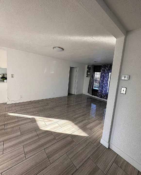 1313 E Douglas St #NA - Photo 7 of 19