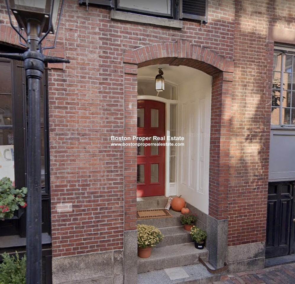 90 Myrtle St #4 - Photo 5 of 5