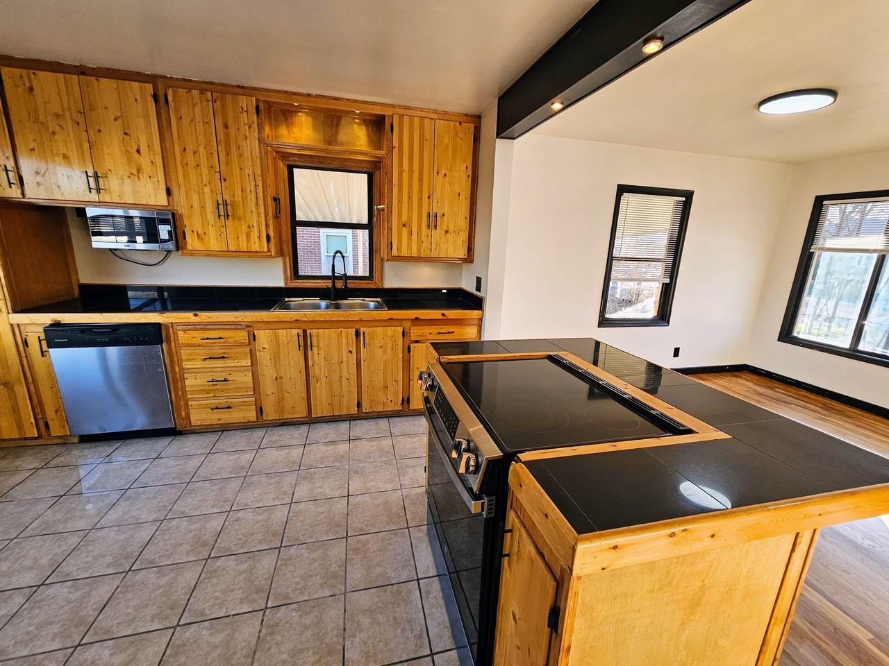 8646 W Florence Dr #NA - Photo 5 of 8