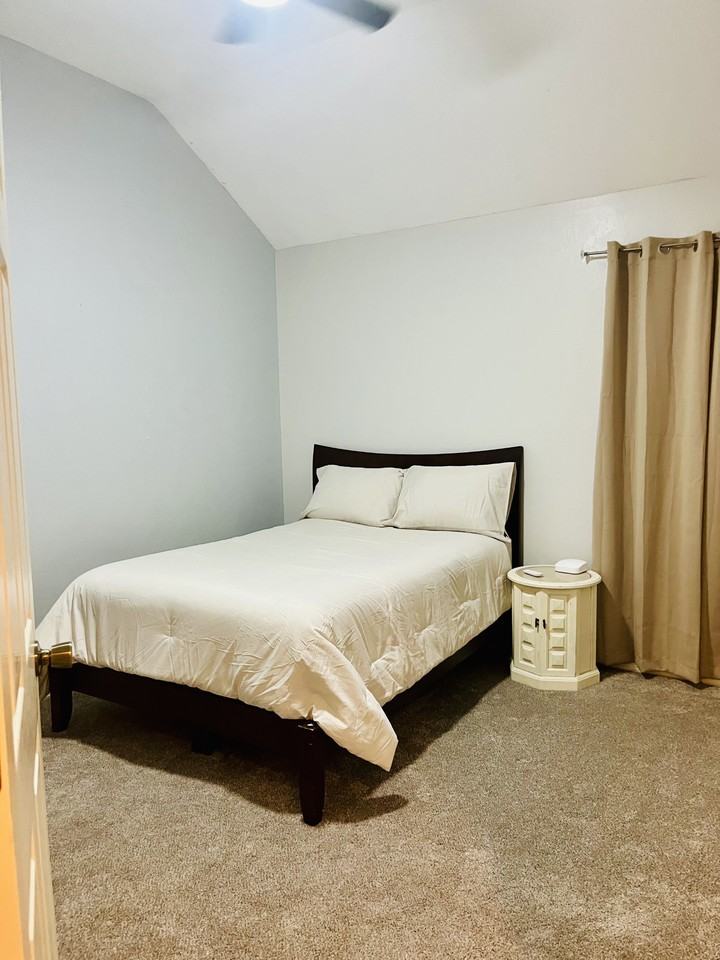 304 Gleeson Ct #NA - Photo 3 of 7