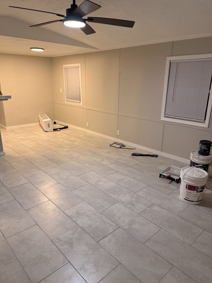 2762 Oleander Dr #6 - Photo 3 of 14