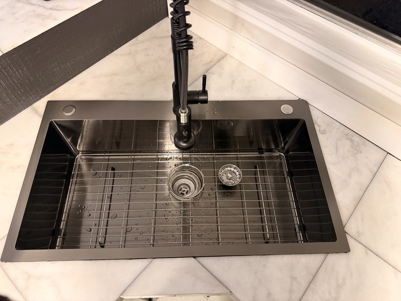 2762 Oleander Dr #6 - Photo 7 of 14