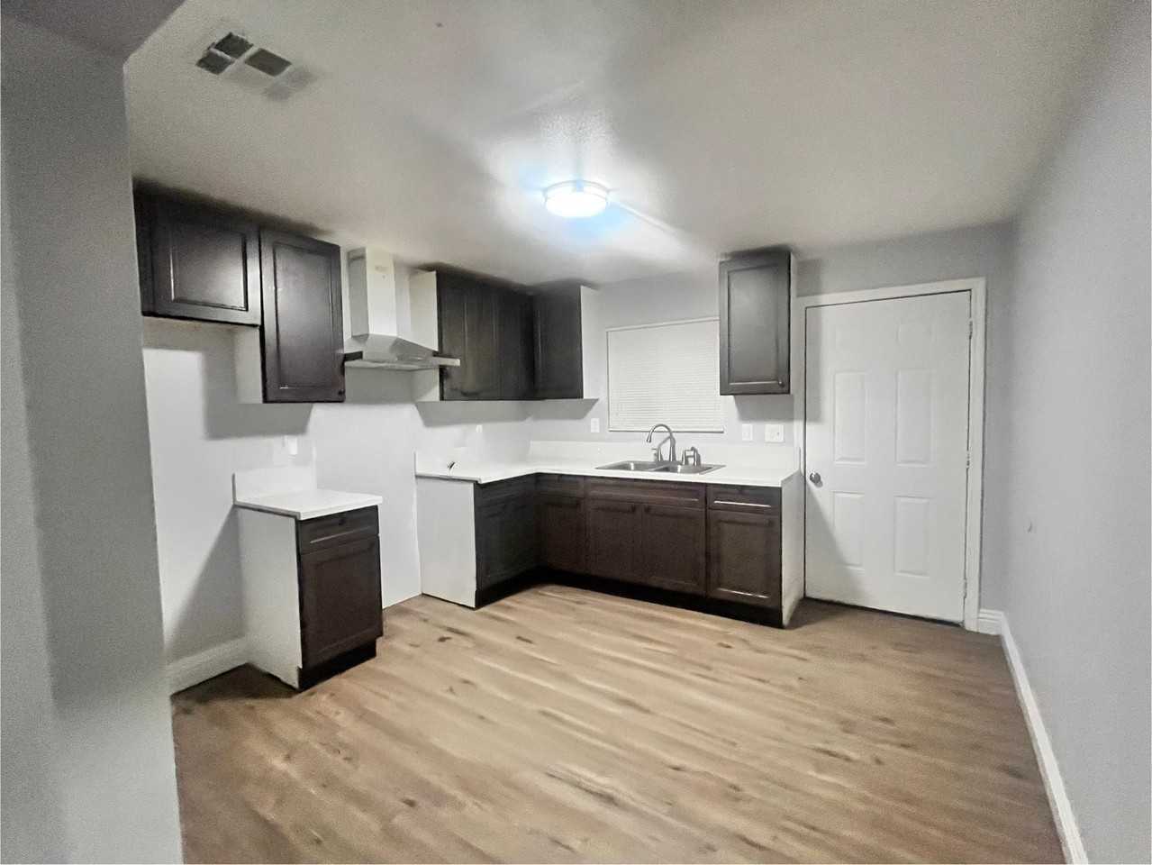 820 K St #NA - Photo 2 of 10