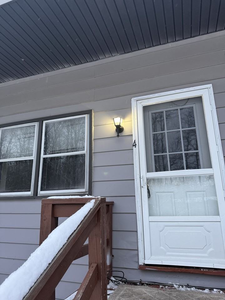 6 Memorial Dr #4 - Photo 7 of 7