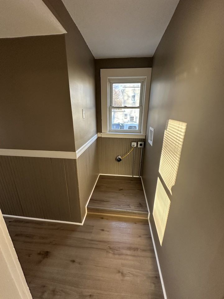 10-16 Stewart Street #16 - Photo 5 of 10