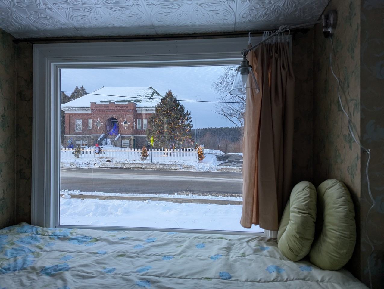 16 Pine St #NA - Photo 4 of 15