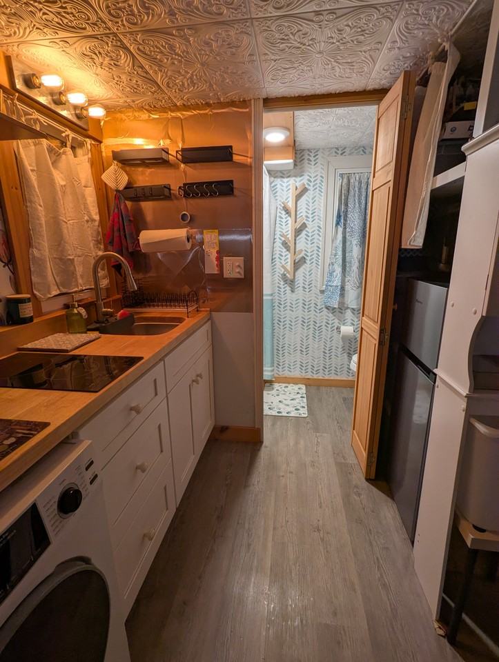 16 Pine St #NA - Photo 7 of 15