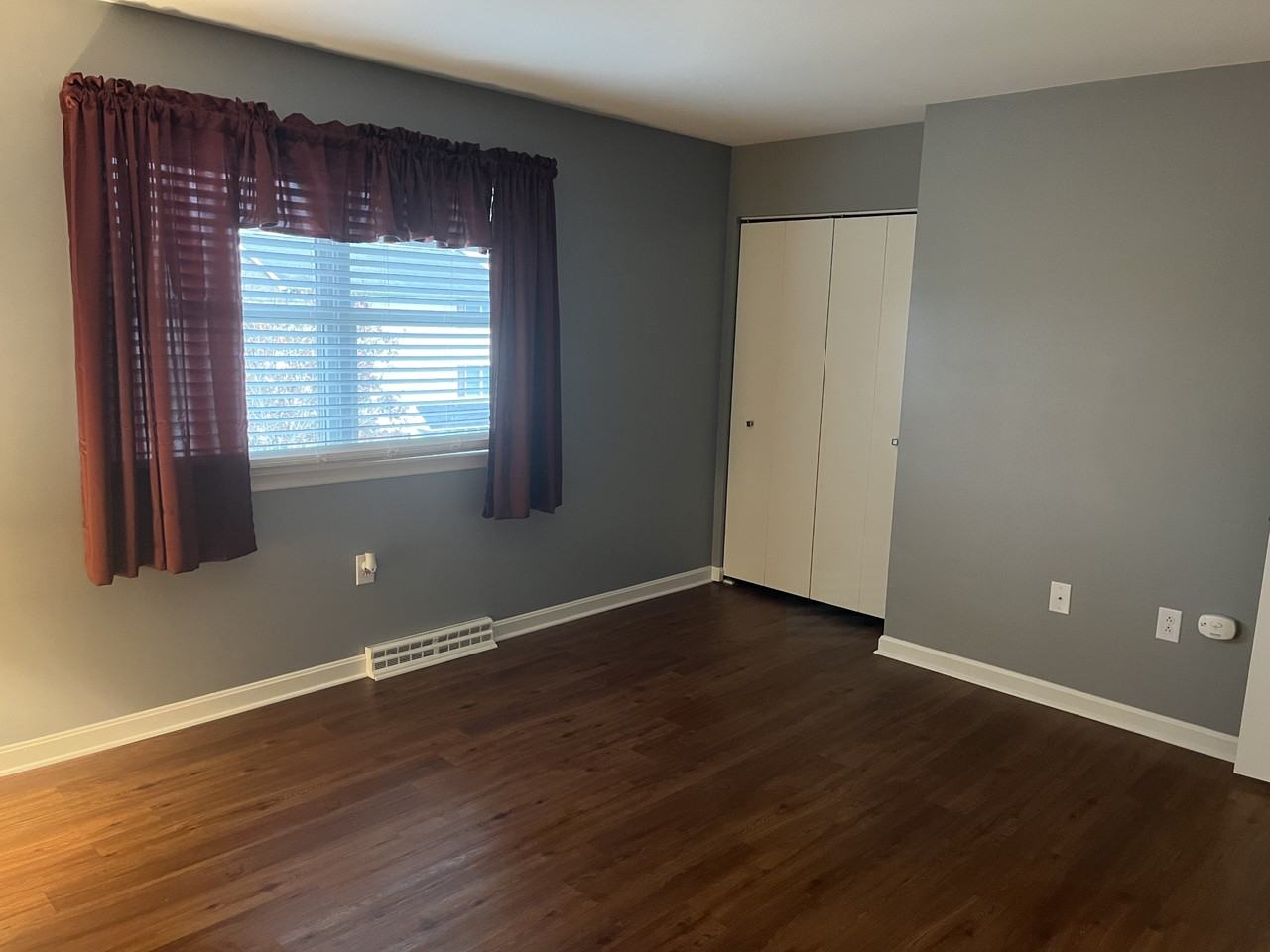 109 Hopewell Dr #109 - Photo 4 of 10