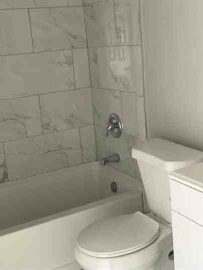 512 Sunset Ln #D - Photo 6 of 16