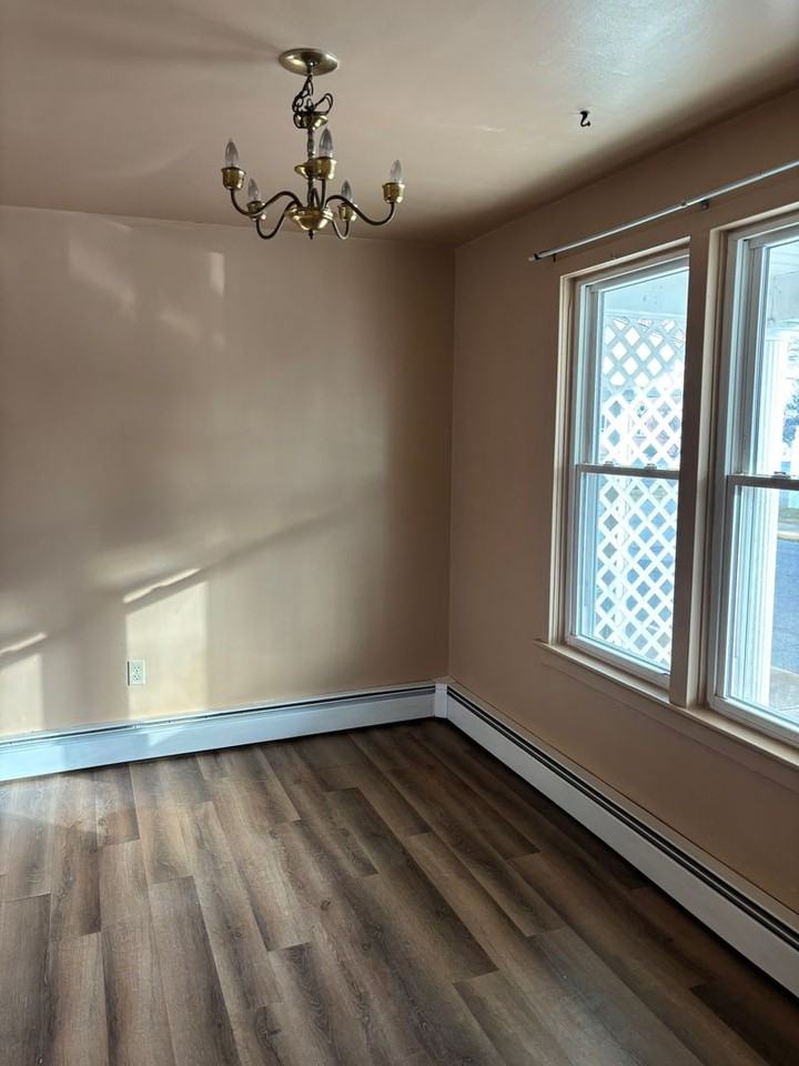 13 Buchanan St - Photo 3 of 10