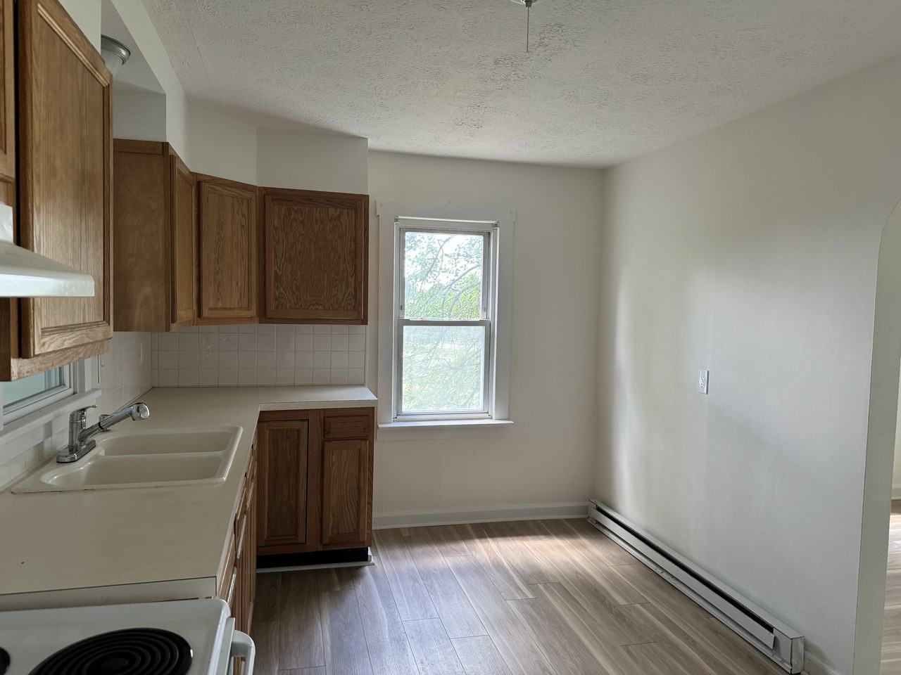 71 Powers Rockwell Ln #1 - Photo 3 of 12