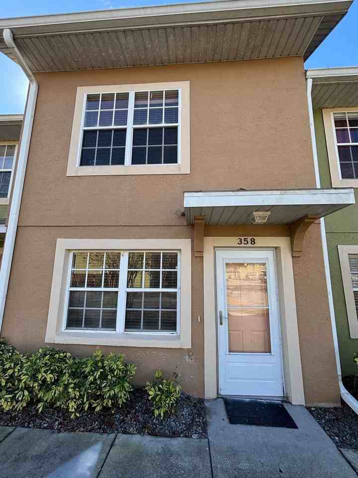 358 Cervantes Dr - Photo 4 of 24