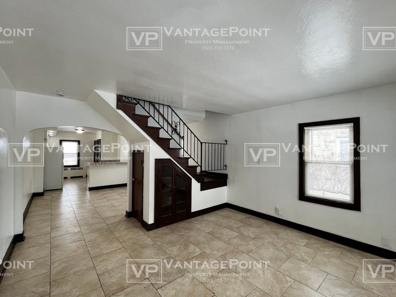 1060 Elmore St #1060 - Photo 3 of 19
