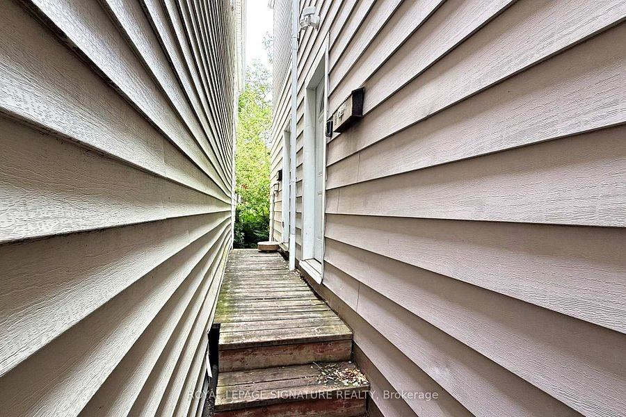 117 Hampton Avenue - Photo 3 of 22