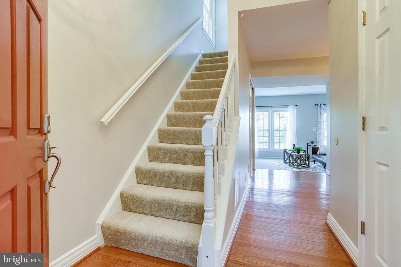 2911 S Woodstock St #A - Photo 5 of 50