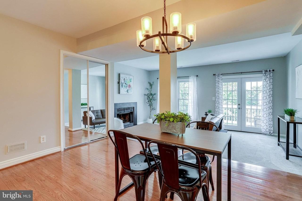 2911 S Woodstock St #A - Photo 7 of 50