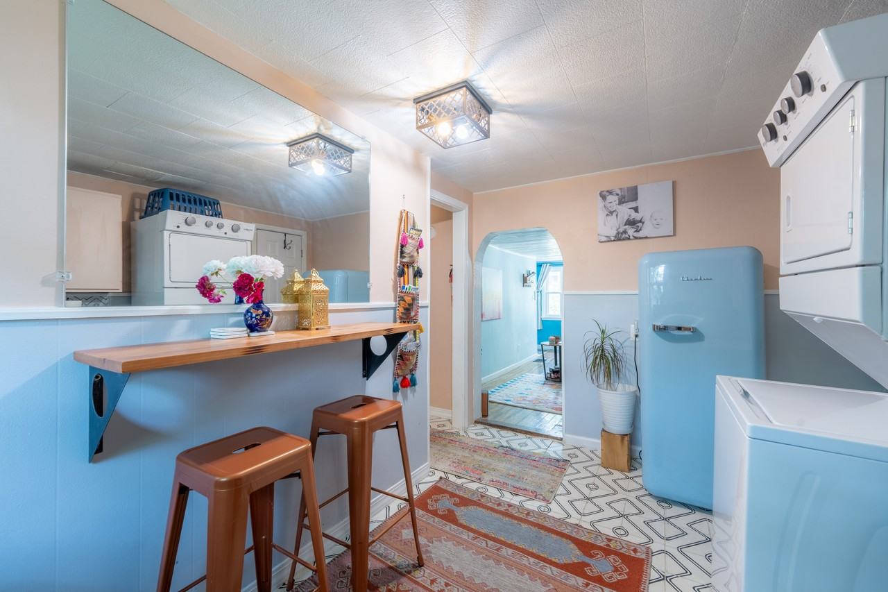 1101 S Rogers St #2 - Photo 7 of 10