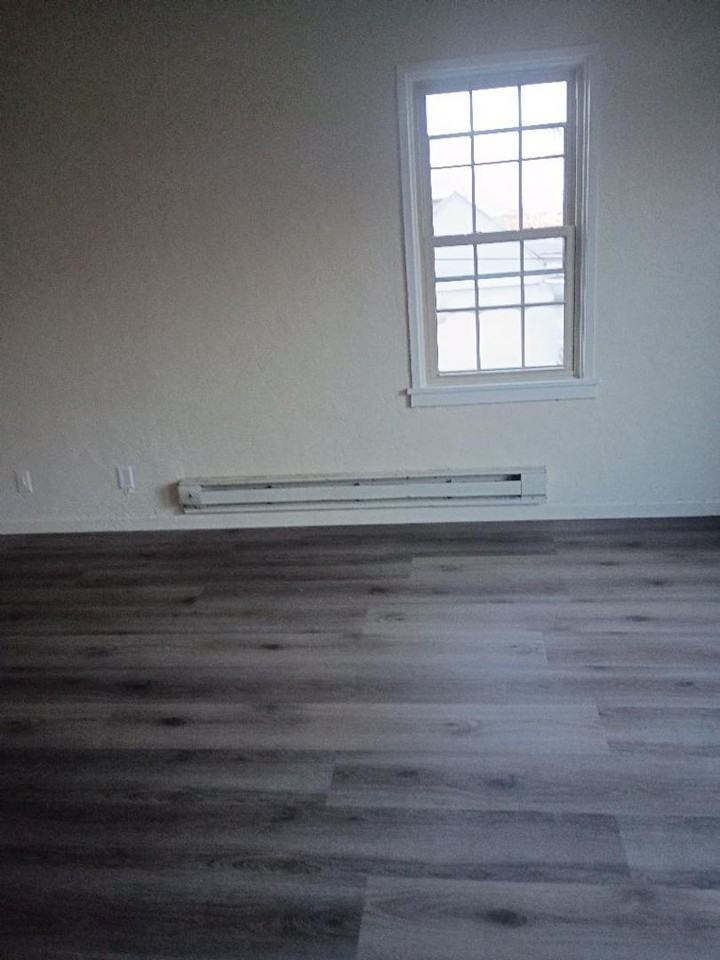 AMBOR VILLA APT  8TH AVE 94606 - Photo 3 of 34