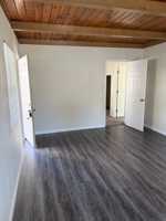 featured image of 2705 Akard Ave