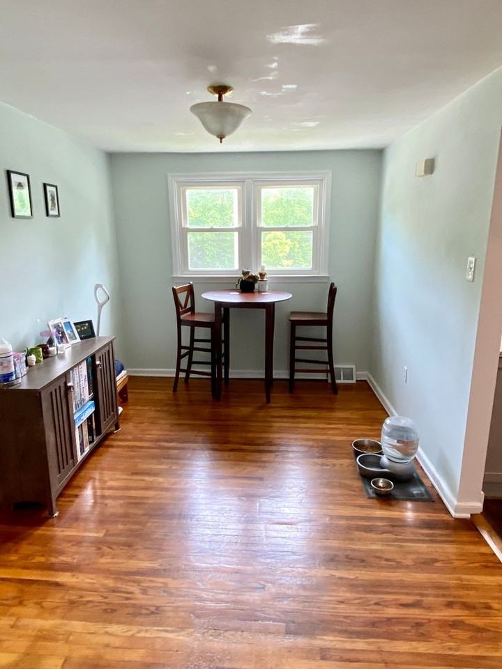 721 S Penn St - Photo 5 of 18