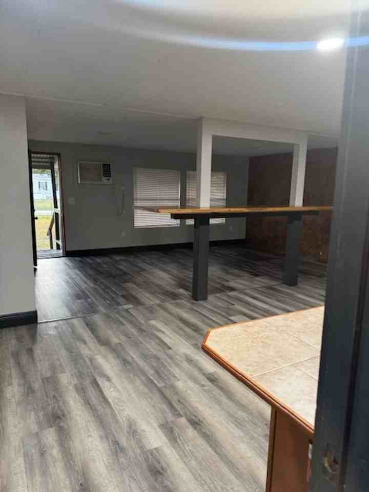 18561 Belvedere Rd - Photo 3 of 16