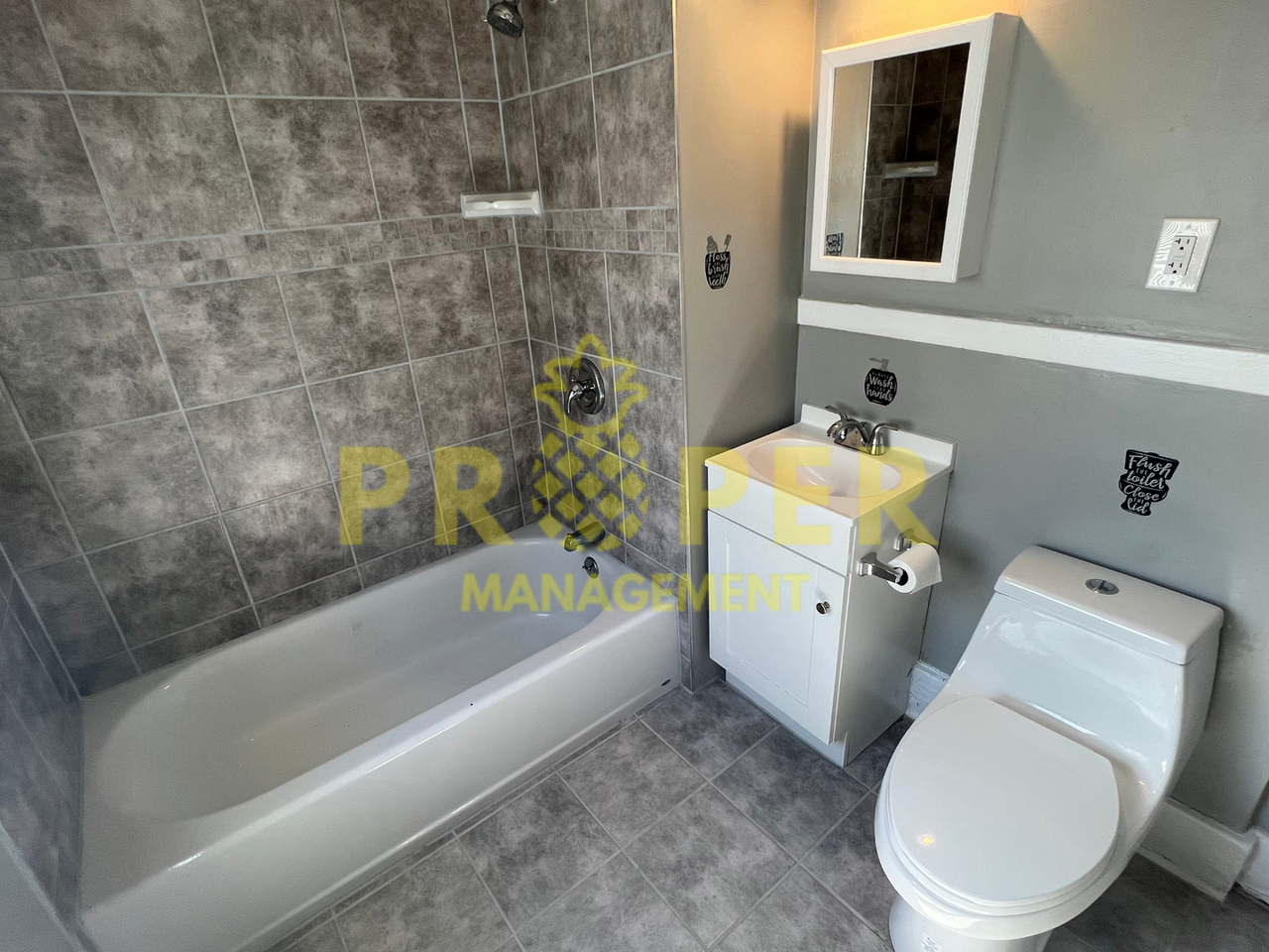 248 Brooklyn Ave - Photo 5 of 6