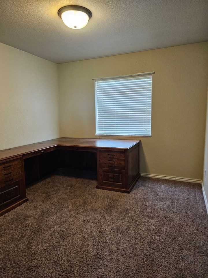 6953 Hitching Post Ln - Photo 5 of 23