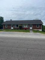 featured image of 902 Palmer Dr