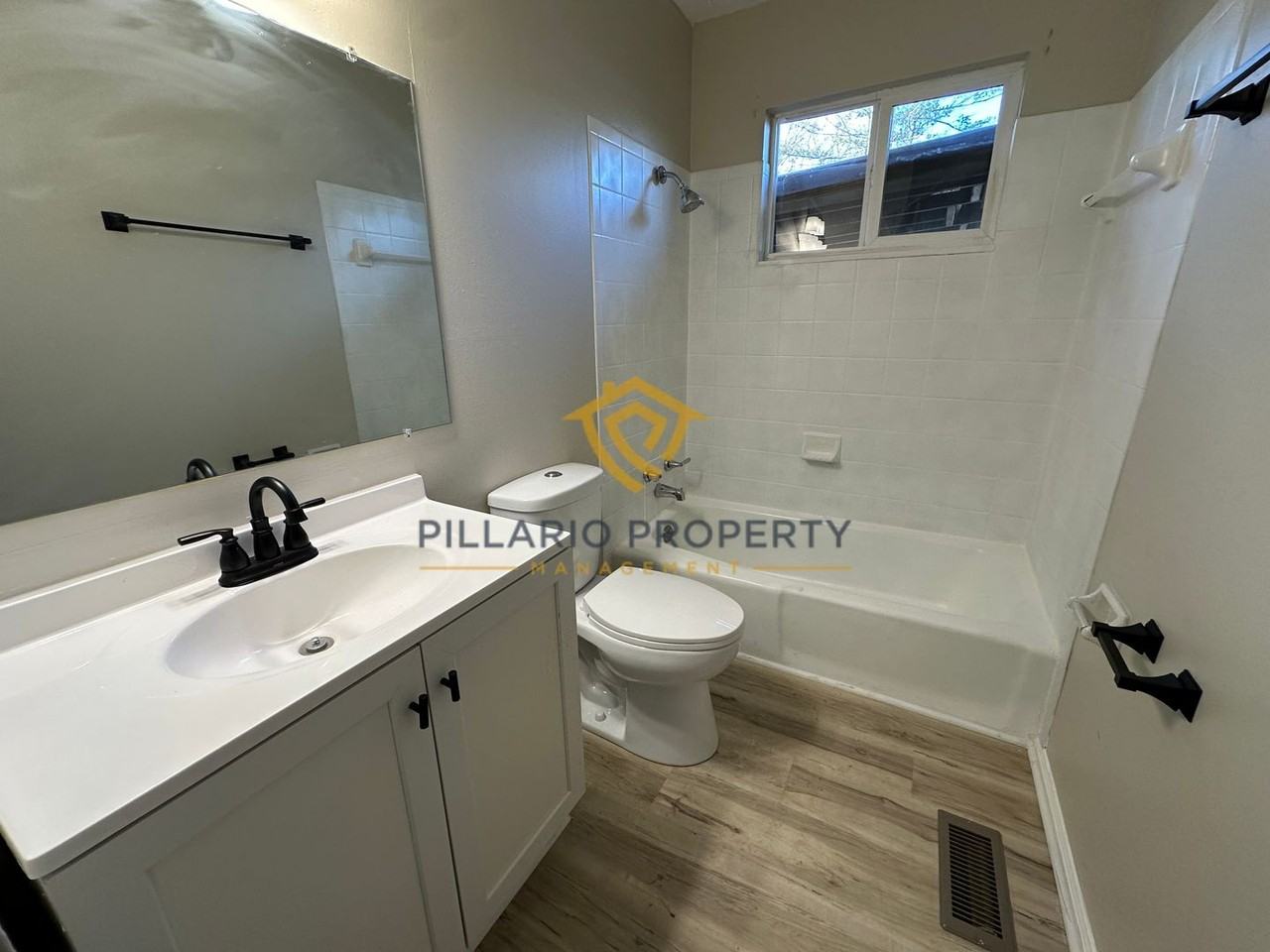 4703 E Minnesota St - Photo 6 of 14