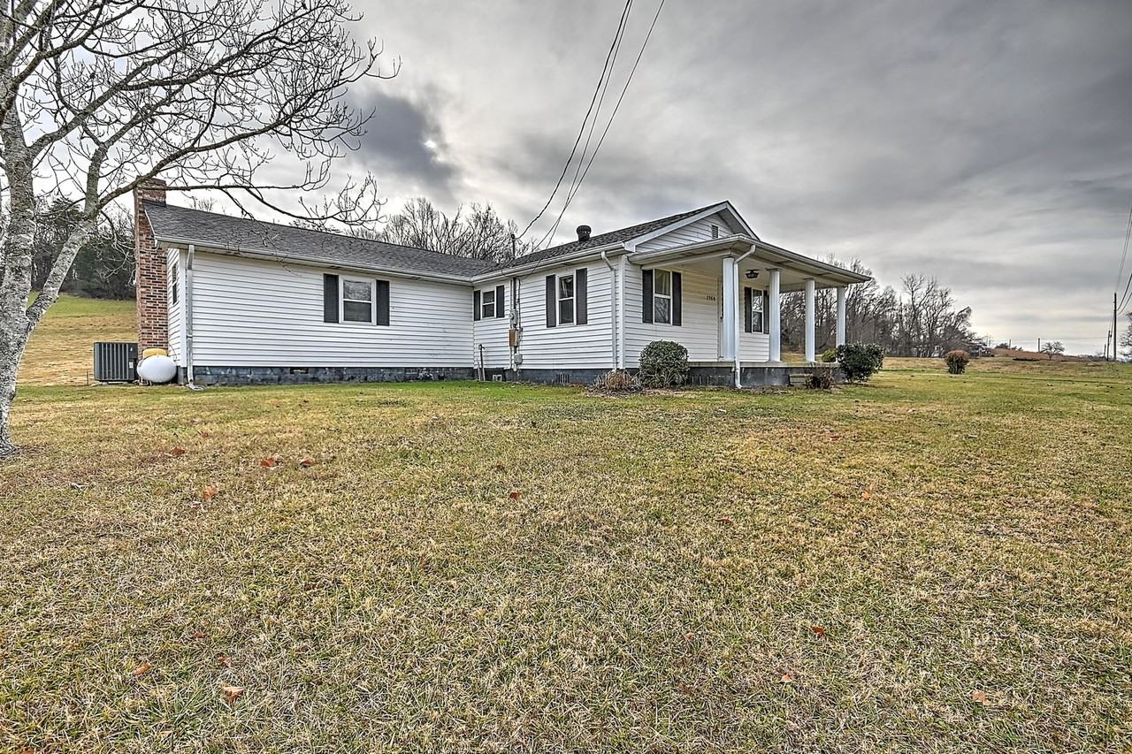 2980 Afton Rd - Photo 4 of 41