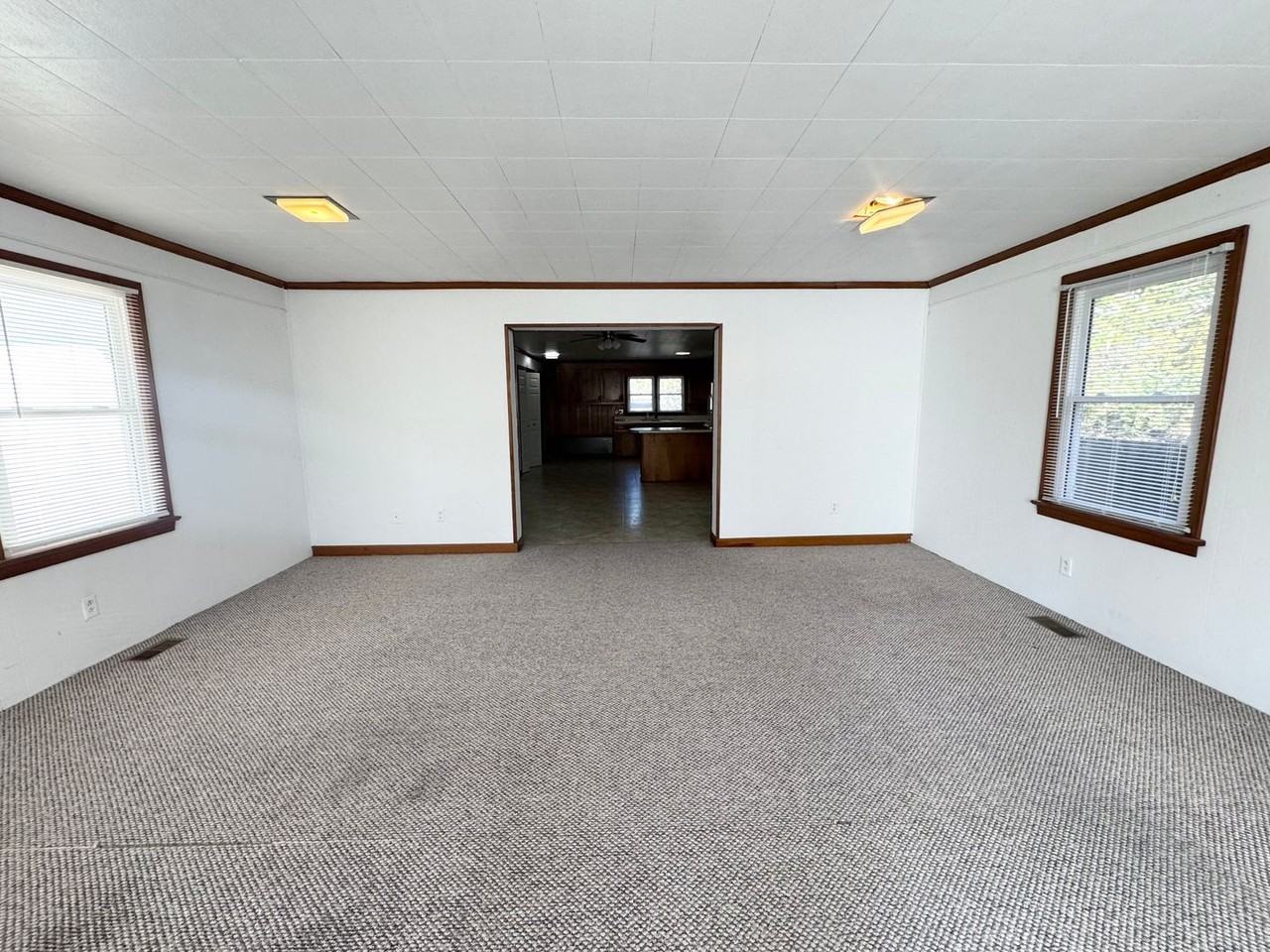 108B Jennings Dr - Photo 4 of 9