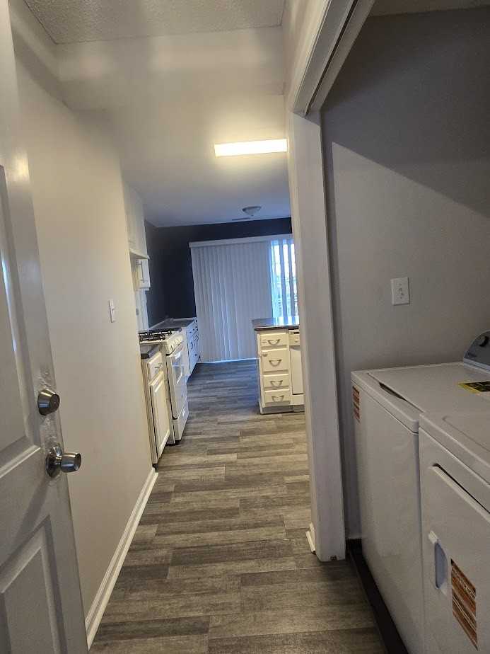 1142 Stallings Rd #1 - Photo 2 of 16