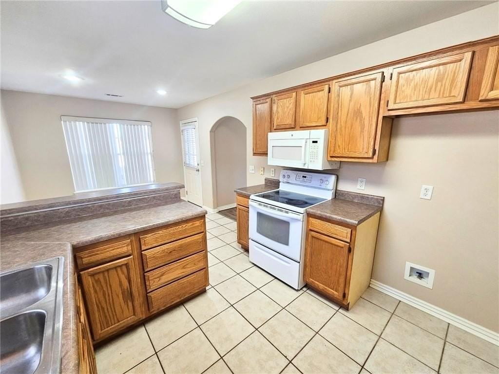 3604 Sw Carriageway Ave - Photo 5 of 22