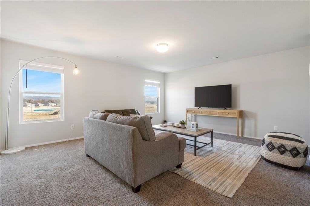 990 Macy Ln - Photo 6 of 17