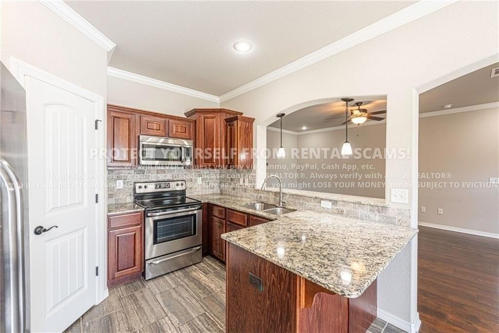 120 Sullivans Way - Photo 6 of 17