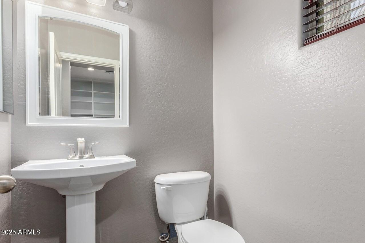 4135 E Waterman Ct - Photo 7 of 16