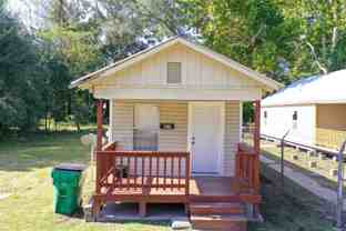 411 W 29th Ave #1 - Photo 1 of 1