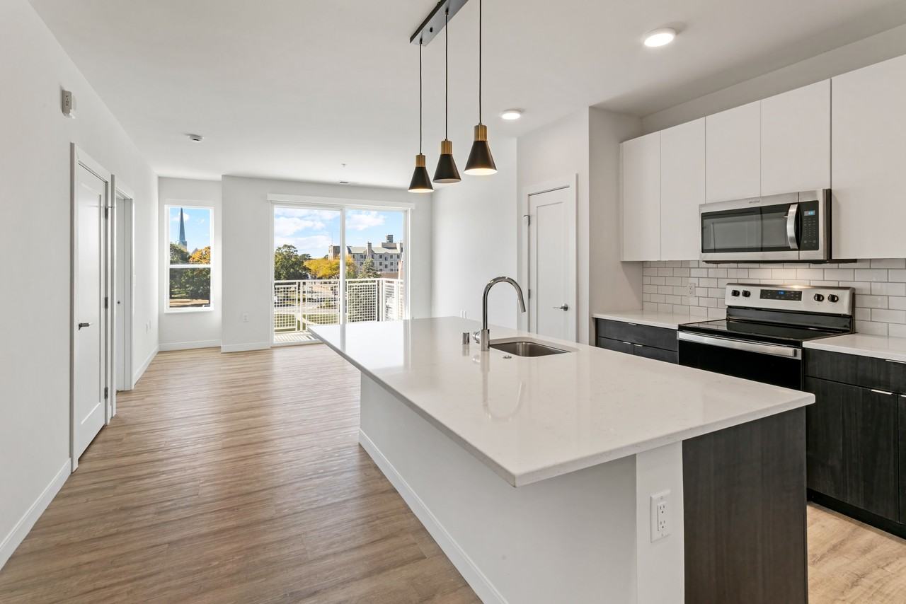 5945 6th Ave #403 - Photo 2 of 33