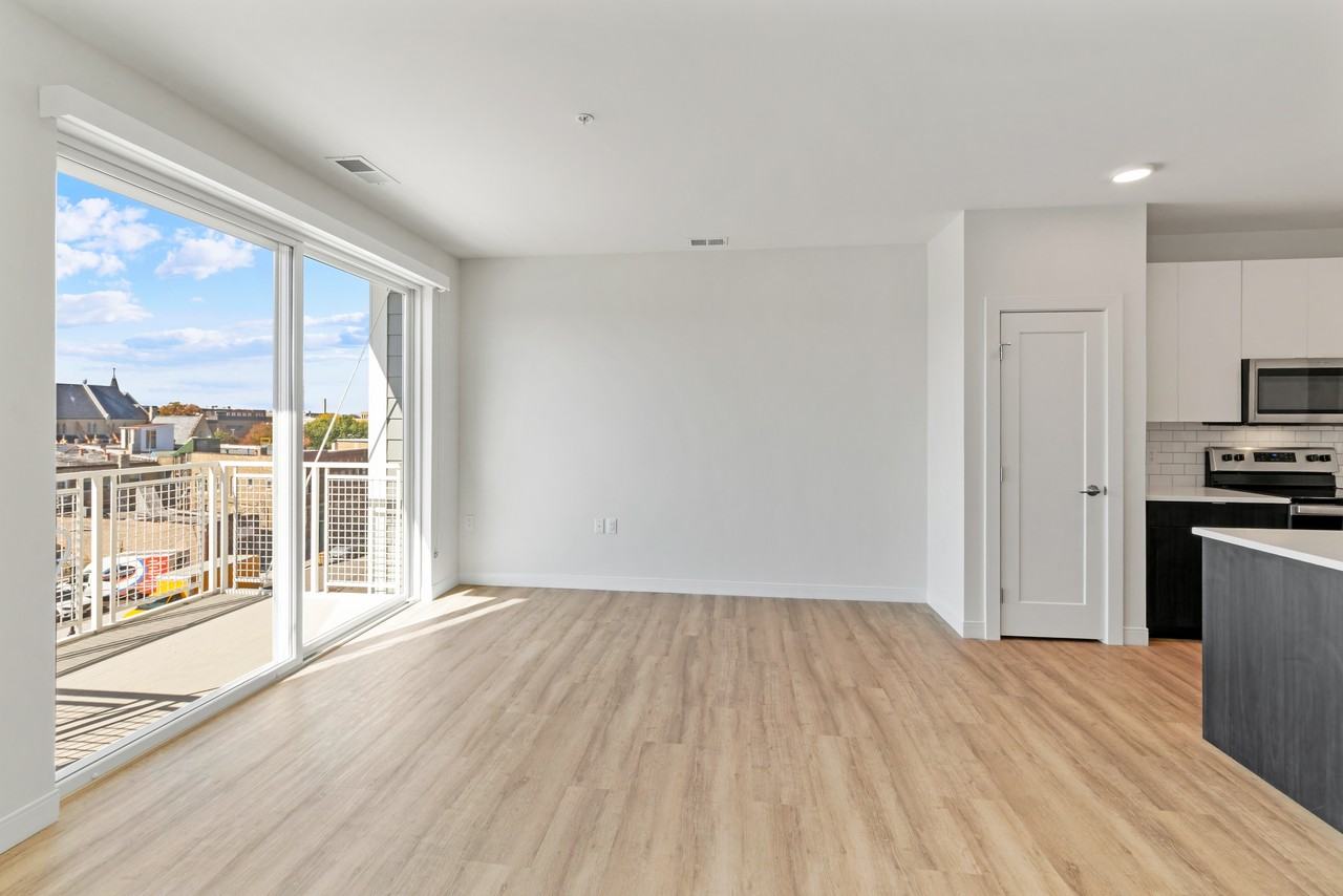 5945 6th Ave #403 - Photo 7 of 33