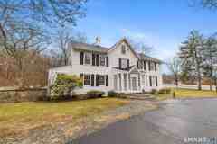 523 Danbury Rd #D - Photo 1 of 1