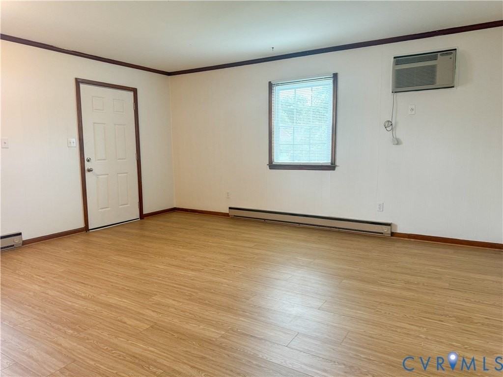 101 Lyons Ave - Photo 4 of 10