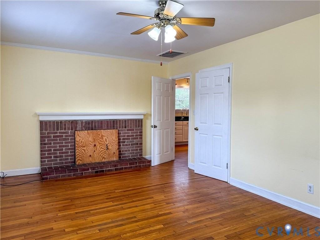 904 Forestview Dr - Photo 6 of 24