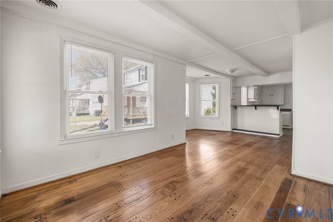 107 S 9th Ave - Photo 4 of 23