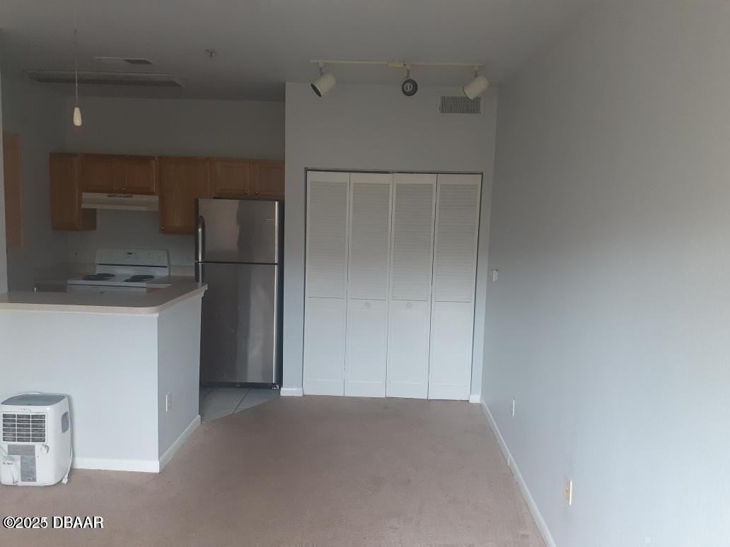 8981 Lee Vista Blvd Apt 2207 #2207 - Photo 6 of 6
