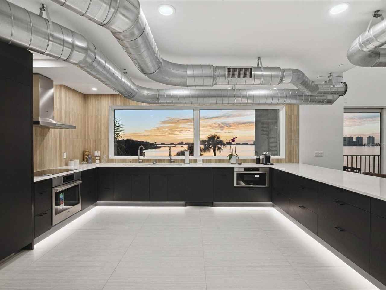 50 Coe Rd - Photo 4 of 39