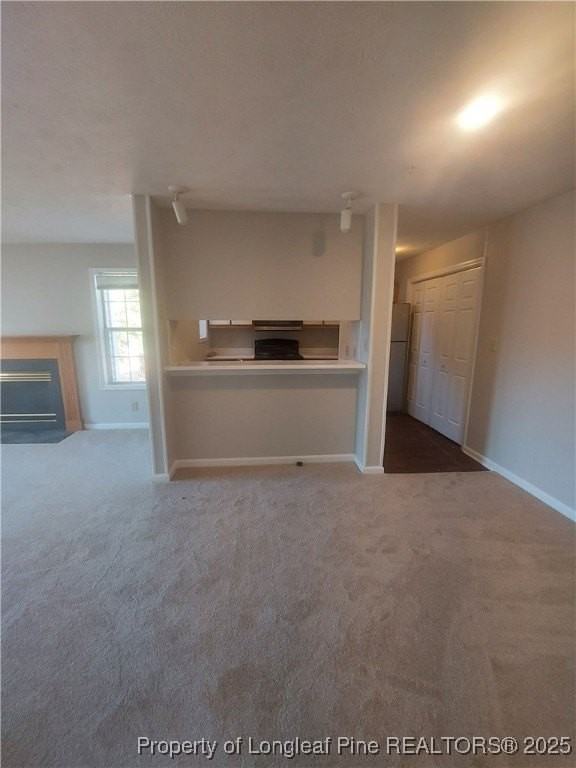 300 Waterdown Dr Apt 8 #8 - Photo 4 of 11