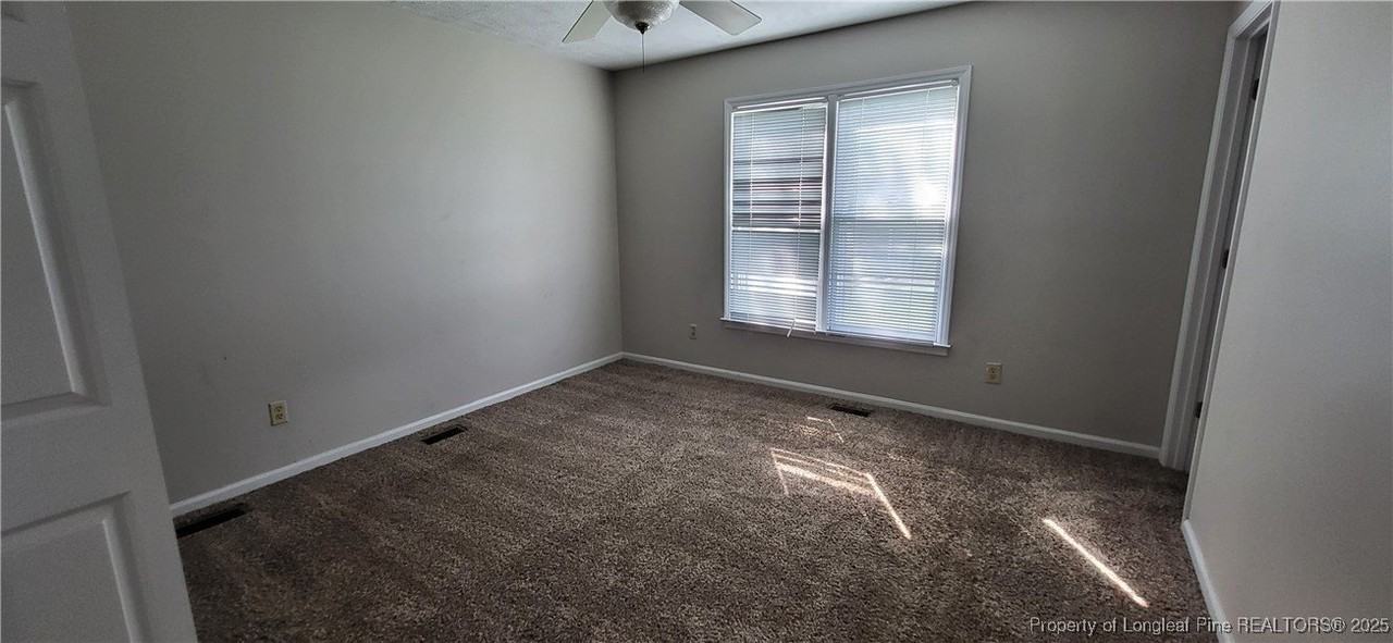 1439 Sprunt Ave - Photo 7 of 7